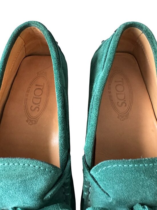 Tod\'s City Gommino Driving Suede Loafers Green mens size 8,5 shoes made in Italy main image 10